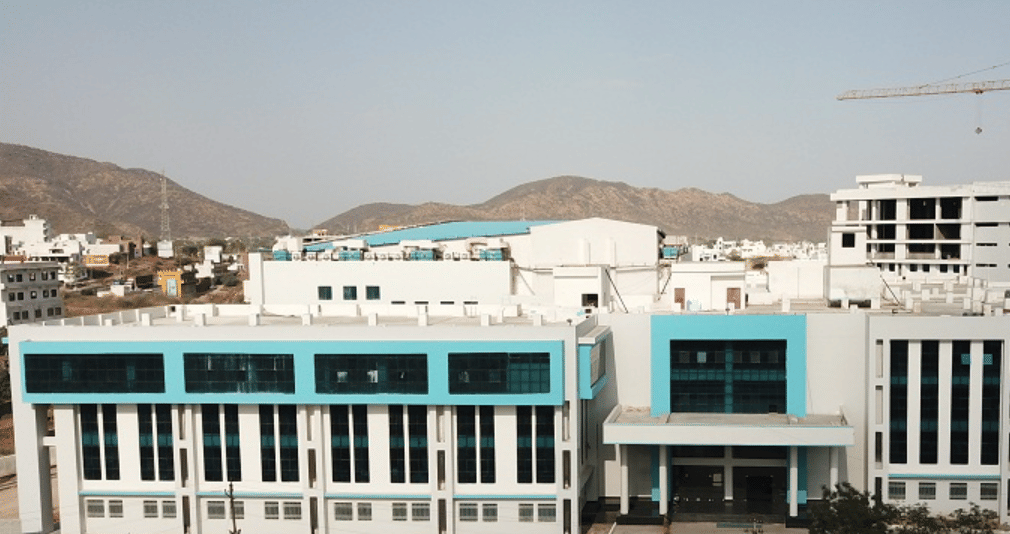 American International Institute Of Medical Sciences Udaipur College Building photo 1